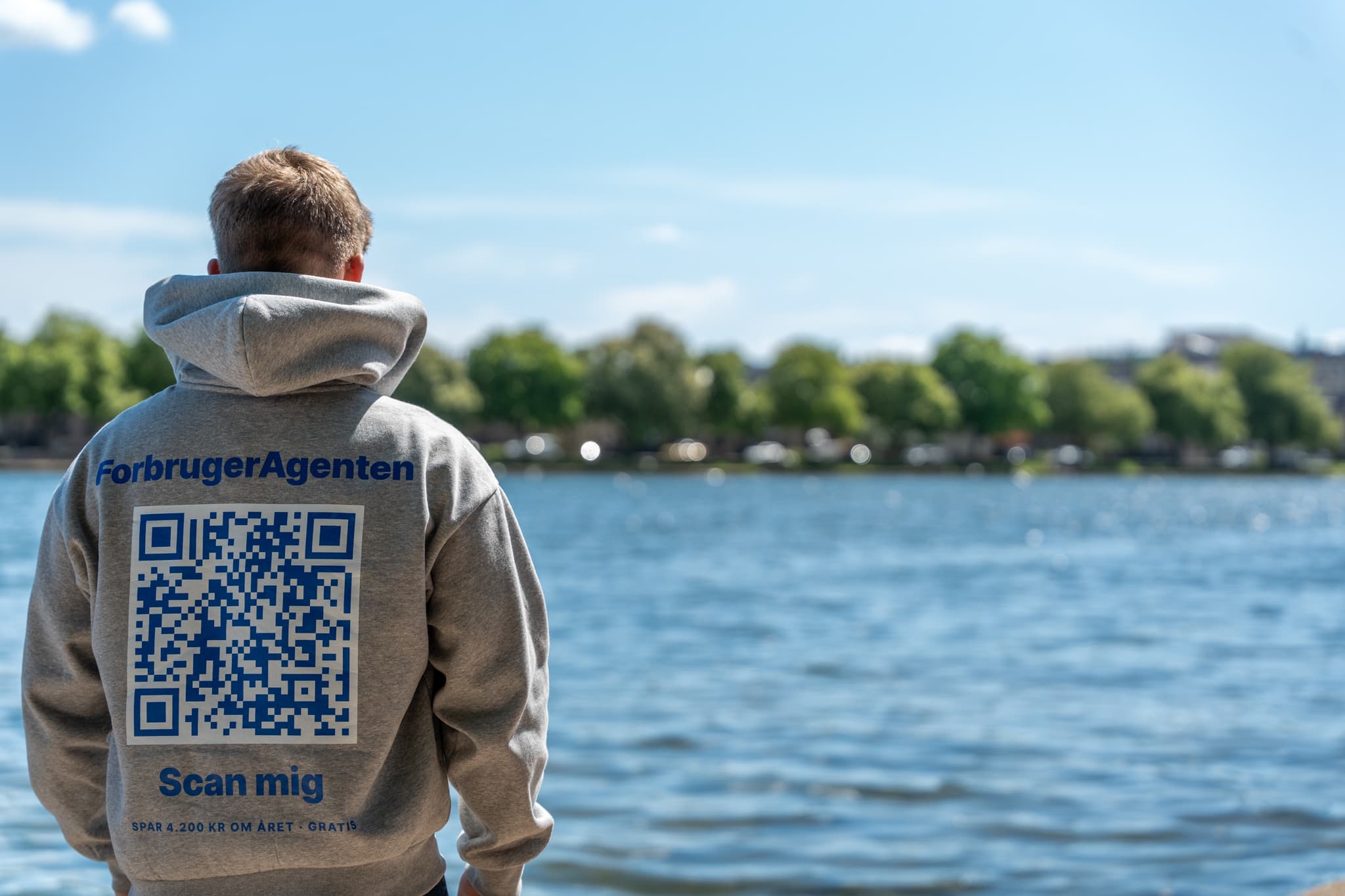 Scan mig — søerne bagfra